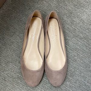 Jessica Simpson neutral flats
